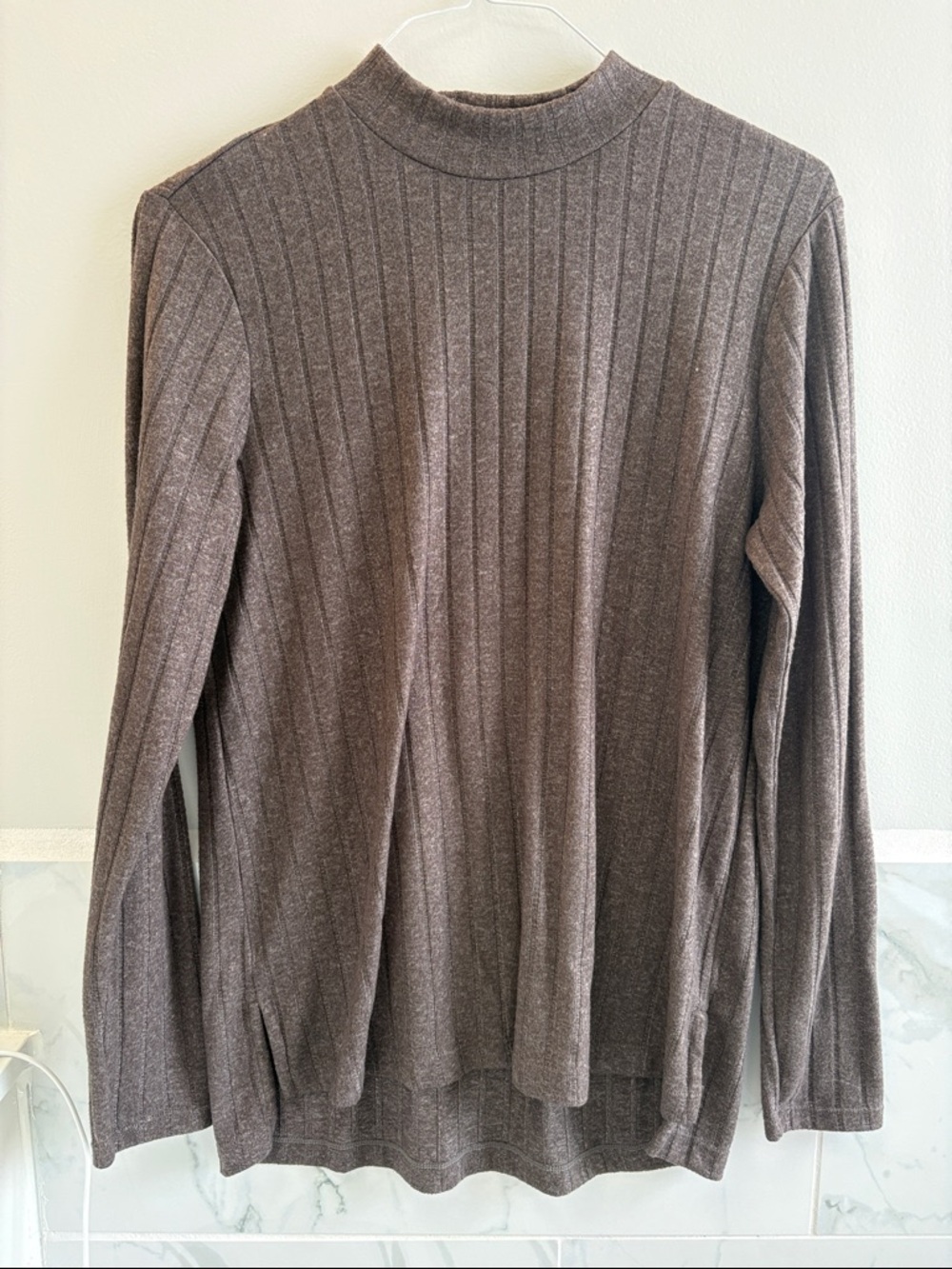 Ribbed Long Sleeve Mock Neck Top - Brown